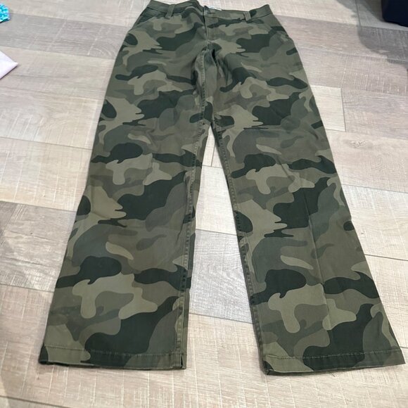 HOLLISTER WOMENS HIGH RISE UTILITY PANTS 7L (28) CAMO CAMOFLAUGE - Picture 2 of 9